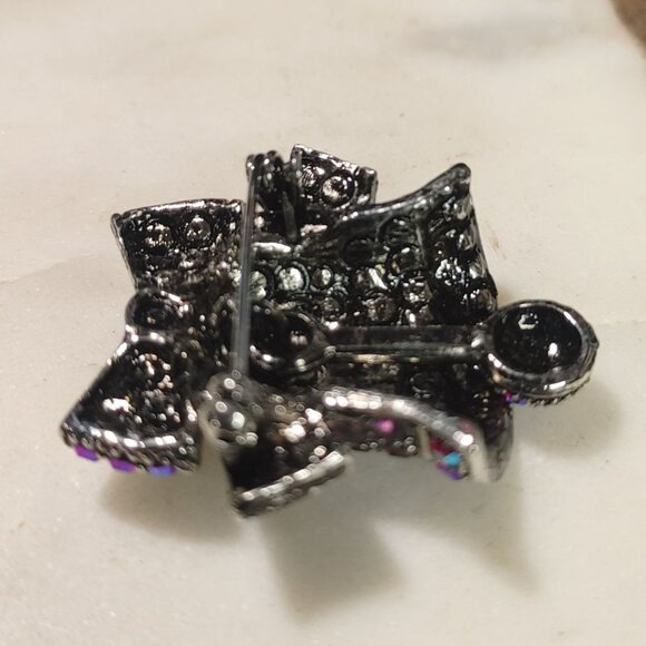 Rhinestone Gems Red Fire Purple Bell Brooch Pin Bow Moving Vintage Silvertone - Picture 8 of 12